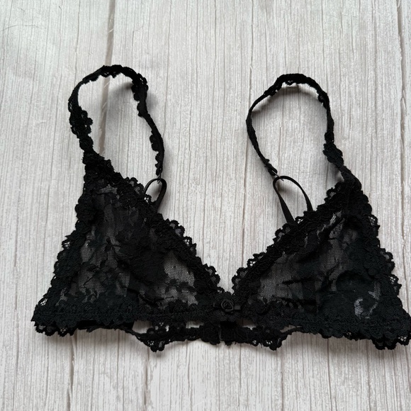 SKIMS black stretch lace triangle bralette - Picture 1 of 3